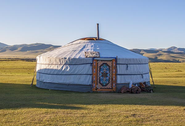 Voyage artistique en Mongolie : peinture, photo, dessin, croquis